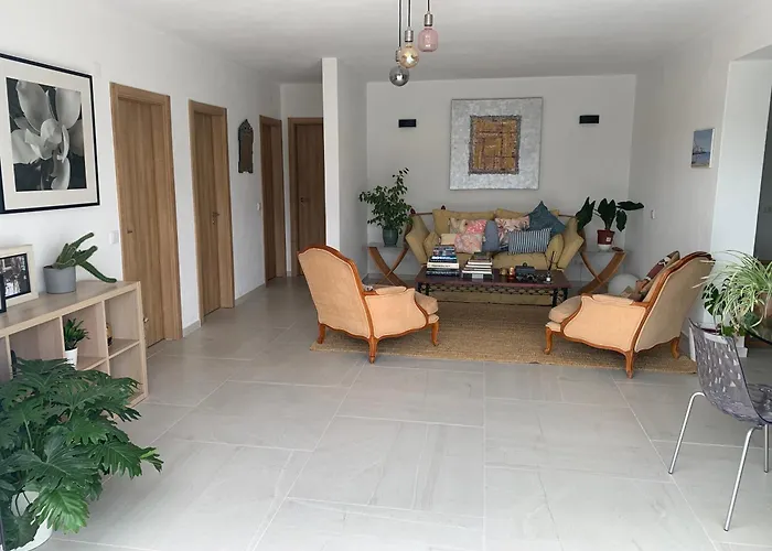 A Tranquil Garden Apartment, Carvoeiro - Benagil
