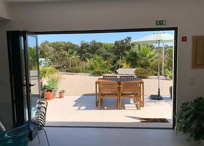 A Tranquil Garden Apartment, Carvoeiro - Benagil