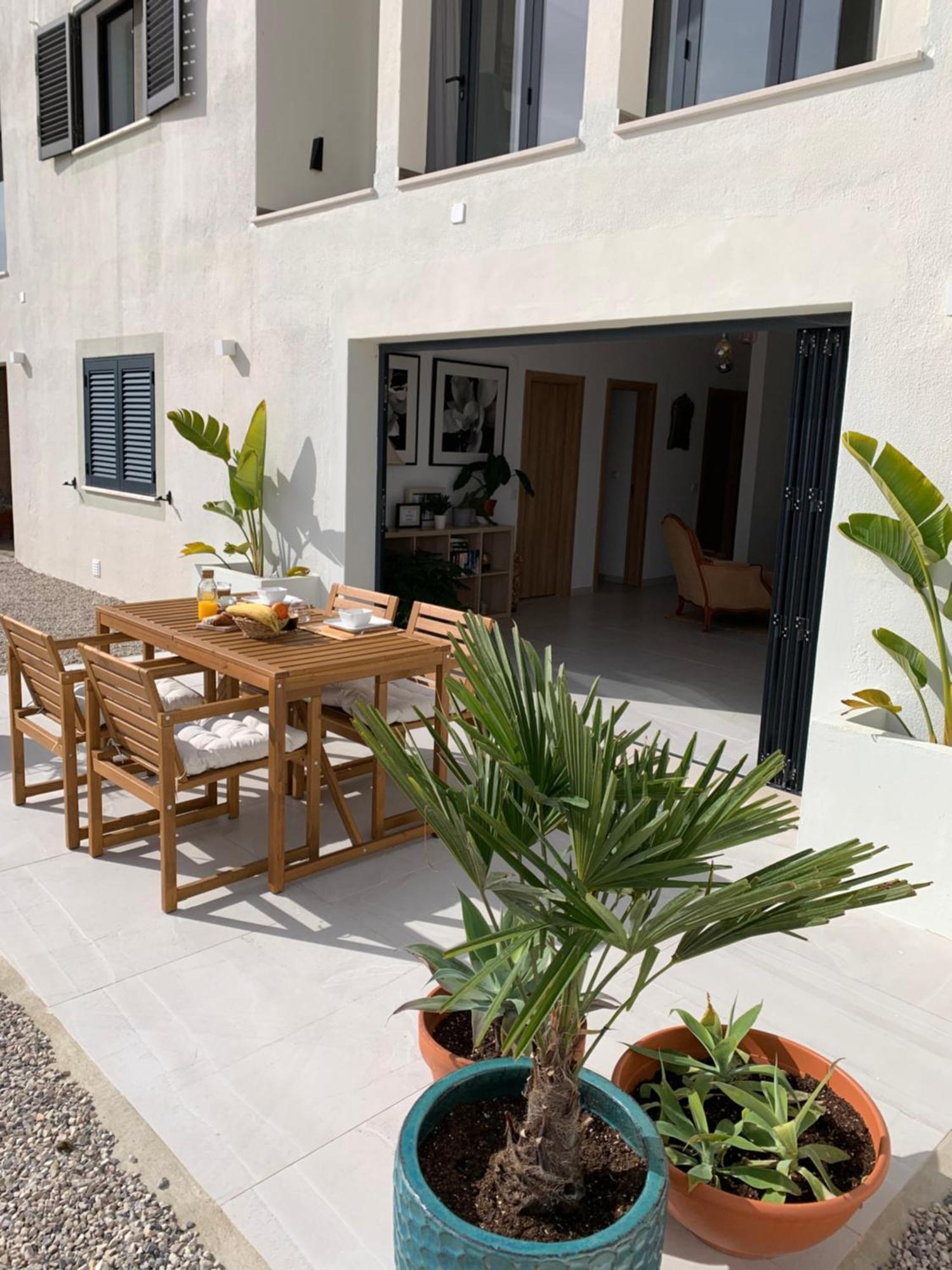 A Tranquil Garden Apartment, Carvoeiro - Benagil Carvoeiro (Lagoa)