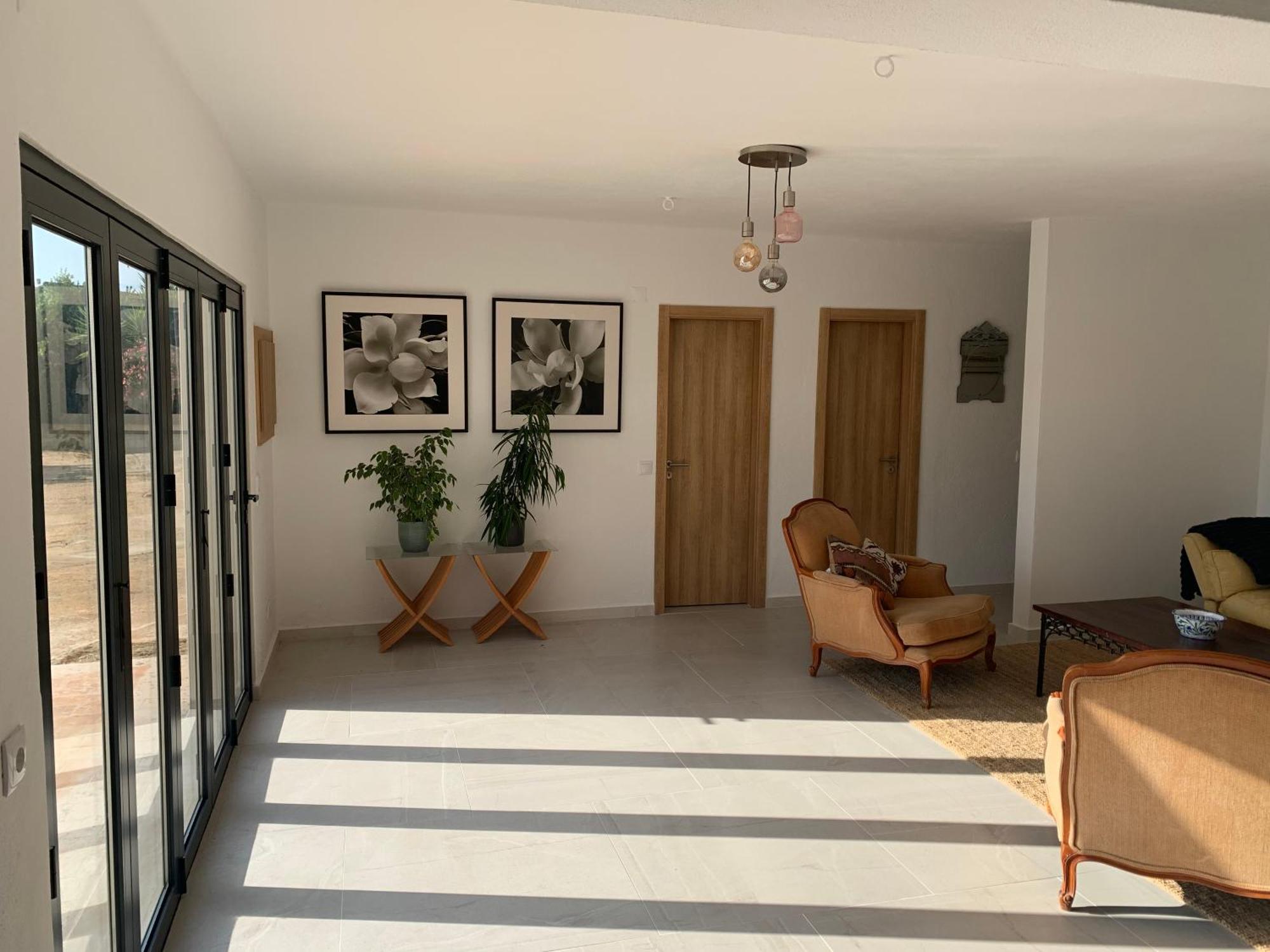 A Tranquil Garden Apartment, Carvoeiro - Benagil Apartment